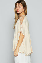 Load image into Gallery viewer, Sunday Stroll Lace Shoulder Top