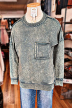Load image into Gallery viewer, Evermore Mineral Wash Pullover