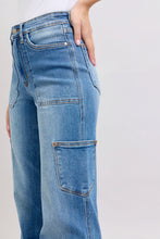 Load image into Gallery viewer, JUDY BLUE 90's Straight Cargo Jean