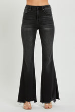 Load image into Gallery viewer, RISEN Slit Flare Jean