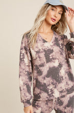 Load image into Gallery viewer, Larissa Tie Dye Pullover