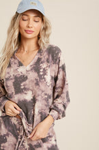 Load image into Gallery viewer, Larissa Tie Dye Pullover