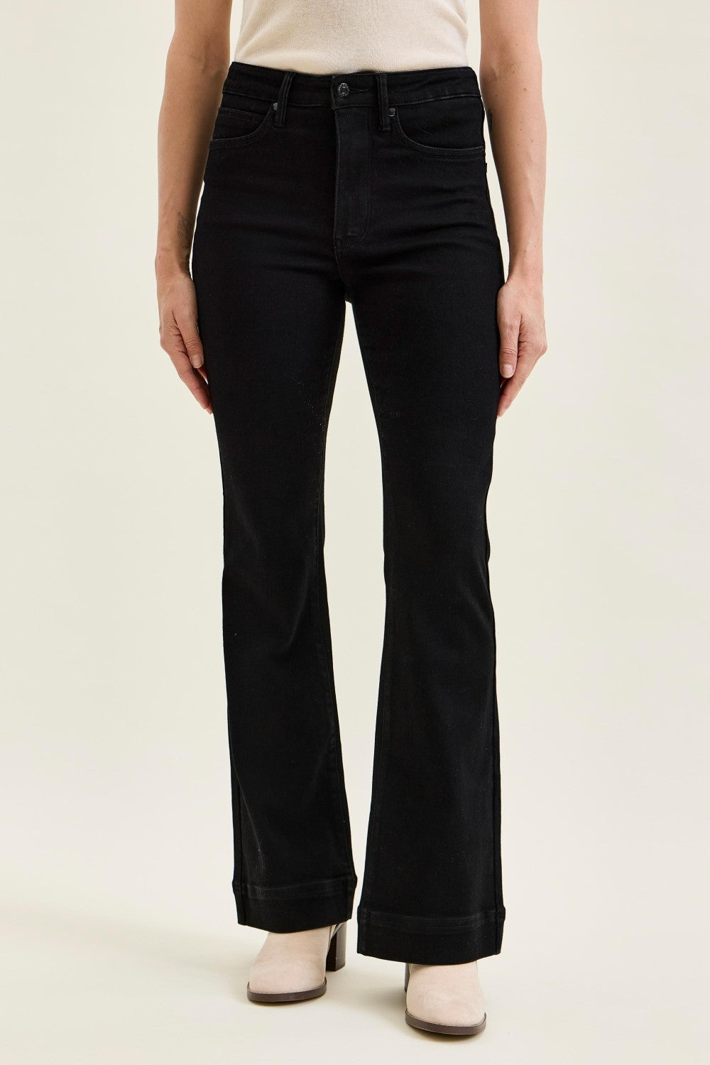 JUDY BLUE Daisy Black Tummy Control Bootcut Jeans
