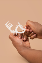 Load image into Gallery viewer, TELETIES - Open Jet Black Medium Hair Clip