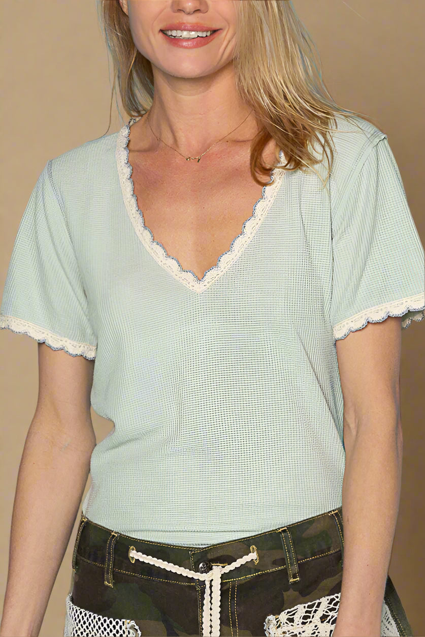 Darling Daisy Blouse