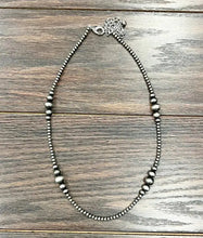 Load image into Gallery viewer, Prairie Dusk Cluster Bead Necklace