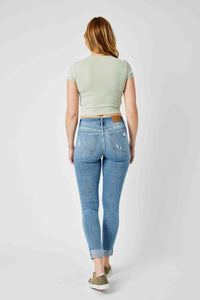 JUDY BLUE Mid Rise Distressed Cuff Skinny