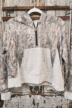 Load image into Gallery viewer, BLAKELEY The Hunter Half Zip Hoodie Pullover
