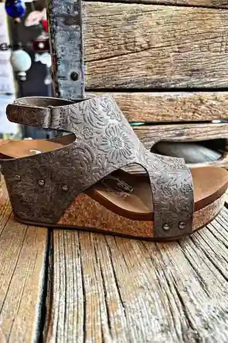 Very G WALLY Platform Wedge - Taupe