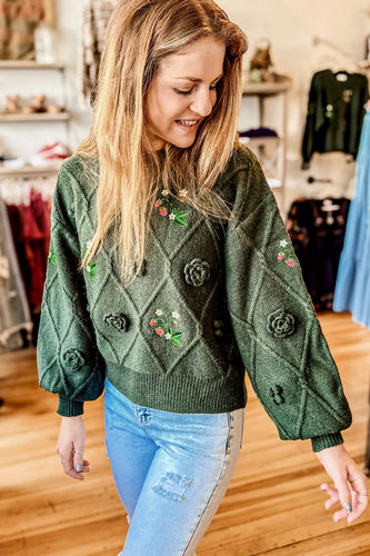 Embroidered Cable Knit Pullover