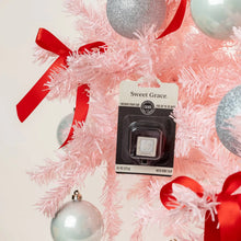 Load image into Gallery viewer, Bridgewater Candle Company - Sweet Grace Auto Vent Clip