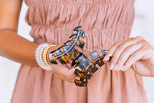 Load image into Gallery viewer, TELETIES - Classic Hair Clip | Large | Tortoise