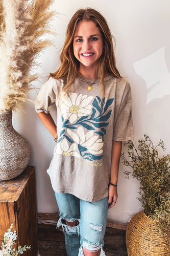 Grow with Grace Graphic Tee