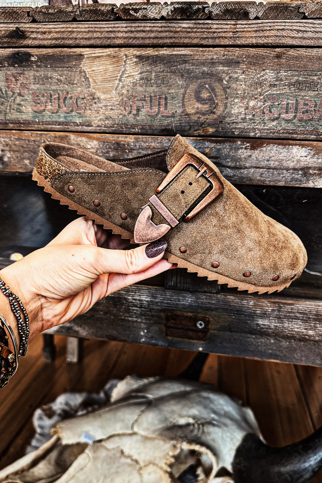 Very G BOSTON Mule Slip On w/Buckle KHAKI