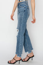 Load image into Gallery viewer, RISEN Straight Crop Jeans
