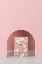 Load image into Gallery viewer, Bridgewater Candle Company - Sweet Grace Modern Flower Sachet