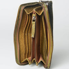 Load image into Gallery viewer, Never Mind Heritage Weave Leather Wristlet Wallet Olive Patina