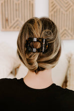 Load image into Gallery viewer, TELETIES - Round Flat Hair Clip | Small | Tortoise