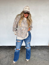 Load image into Gallery viewer, woman wearing camo top