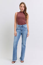 Load image into Gallery viewer, JUDY BLUE Bootcut Fray Hem Jean