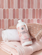 Load image into Gallery viewer, Bridgewater Candle Company - Sweet Grace 32oz Laundry Detergent