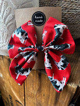Load image into Gallery viewer, Prairie Lark Bow