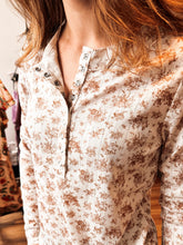 Load image into Gallery viewer, MICHELLE MAE Button Snap Henley Top Tan Micro Floral