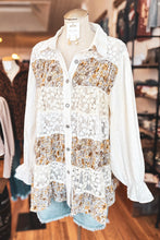 Load image into Gallery viewer, Vintage Bloom Lace Blouse