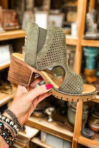 VERY G Milsy Platform Sandal KHAKI