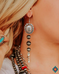 West & Co Navajo Pearl Earrings
