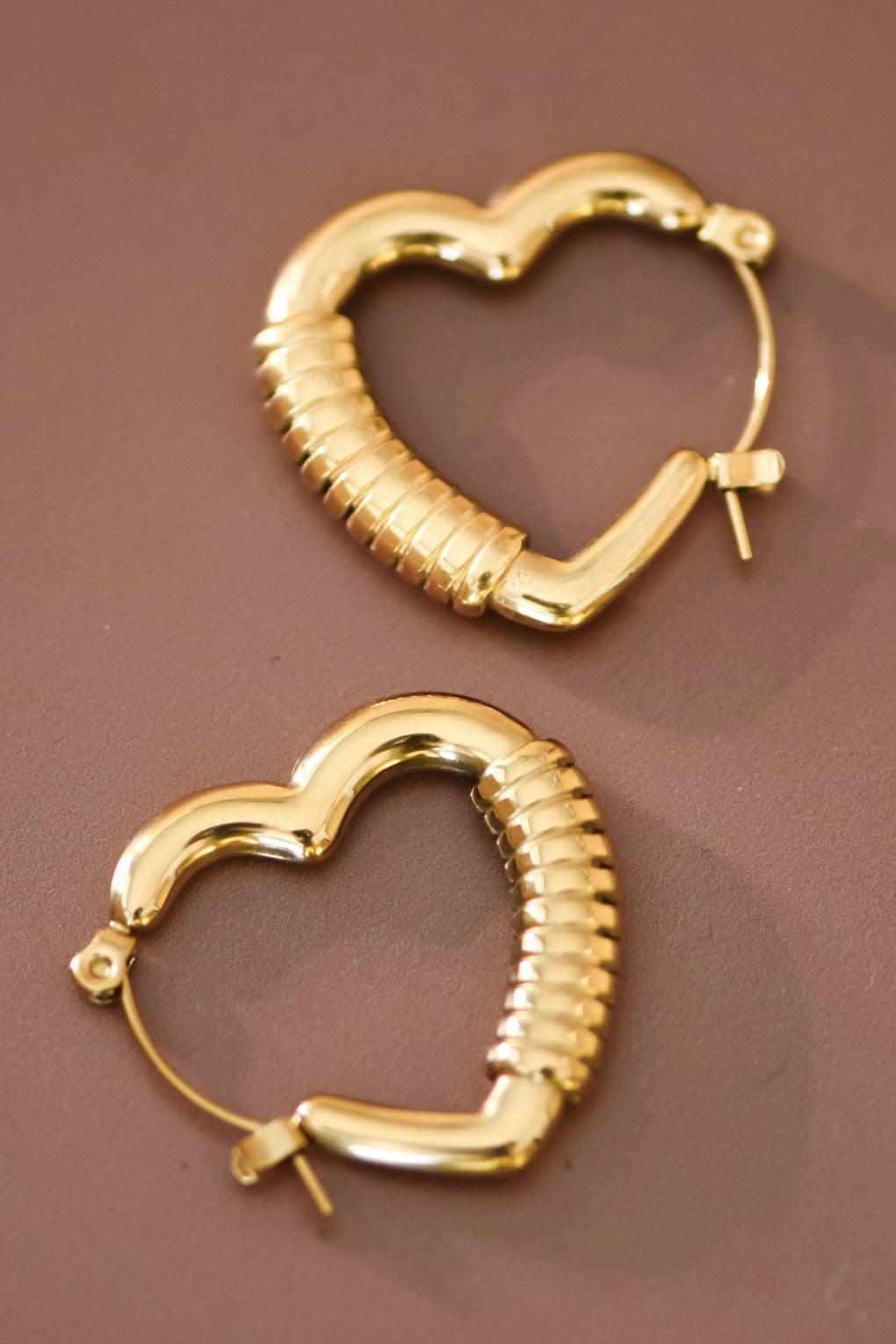 Ribbed Heart Hoops