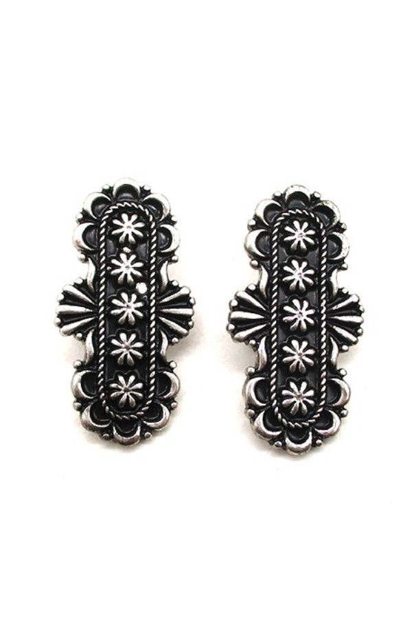 Snowing West - WESTERN OVAL CONCHO EARRINGS