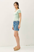 Load image into Gallery viewer, Be Cool - ULTRA SOFT DOUBLE LINED SCOOP NECK KNIT TEE: Mint