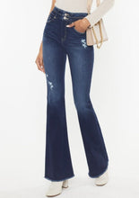 Load image into Gallery viewer, KanCan Dolly Distressed Flare