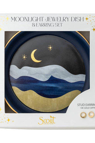 Jewelry set packaging with moon and star design, featuring the brand 'Scout'.