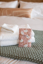 Load image into Gallery viewer, Bridgewater Candle Company - Sweet Grace Modern Flower Sachet