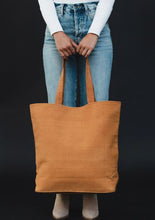 Load image into Gallery viewer, Woven Aztec Tote